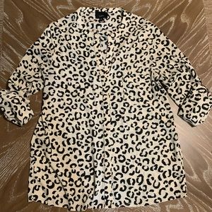 Leopard button up top
